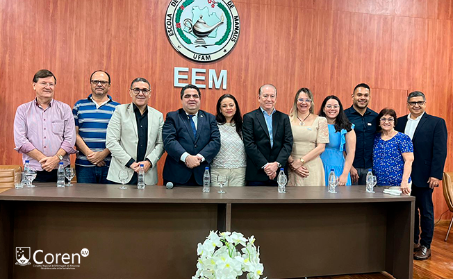 coren-am-participa-de-inauguracao-de-auditorio-da-escola-de-enfermagem-da-ufam