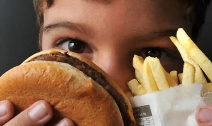 obesidade x desnutrição.jpg