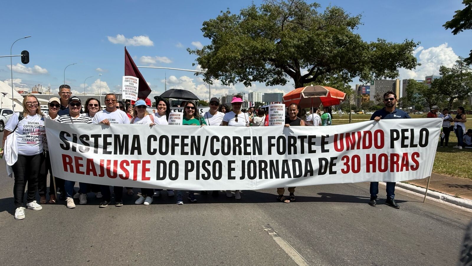 Ato-em-defesa-da-aprovacao-da-PEC-19-21.jpeg