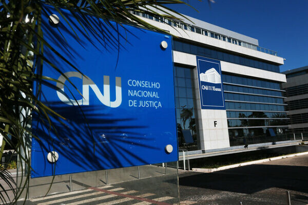 conselho-nacional-de-justica-institui-politica-antimanicomial-no-judiciario